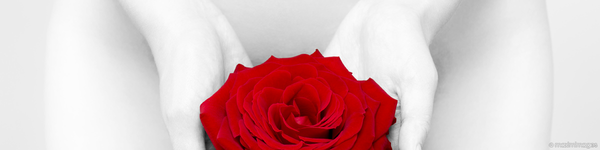 MaximImages, sell your artistic nude and glamour photography